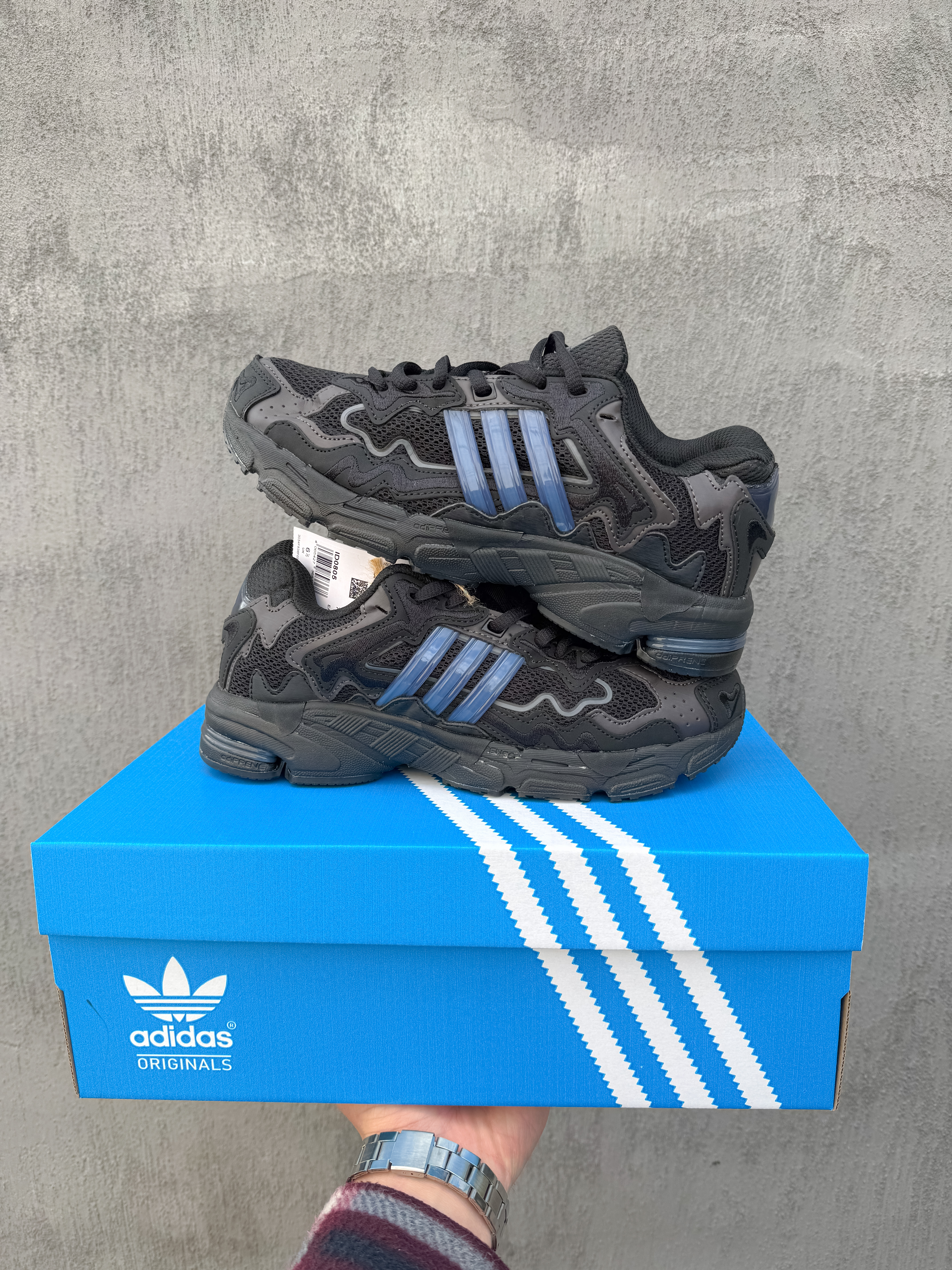Adidas Response CL Bad Bunny Black/Blue