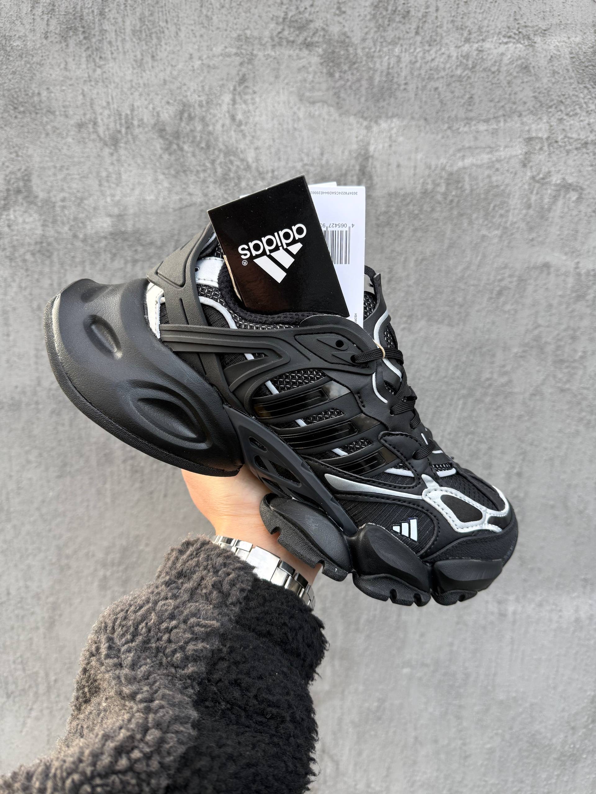 Adidas Vento XLG Deluxe Black