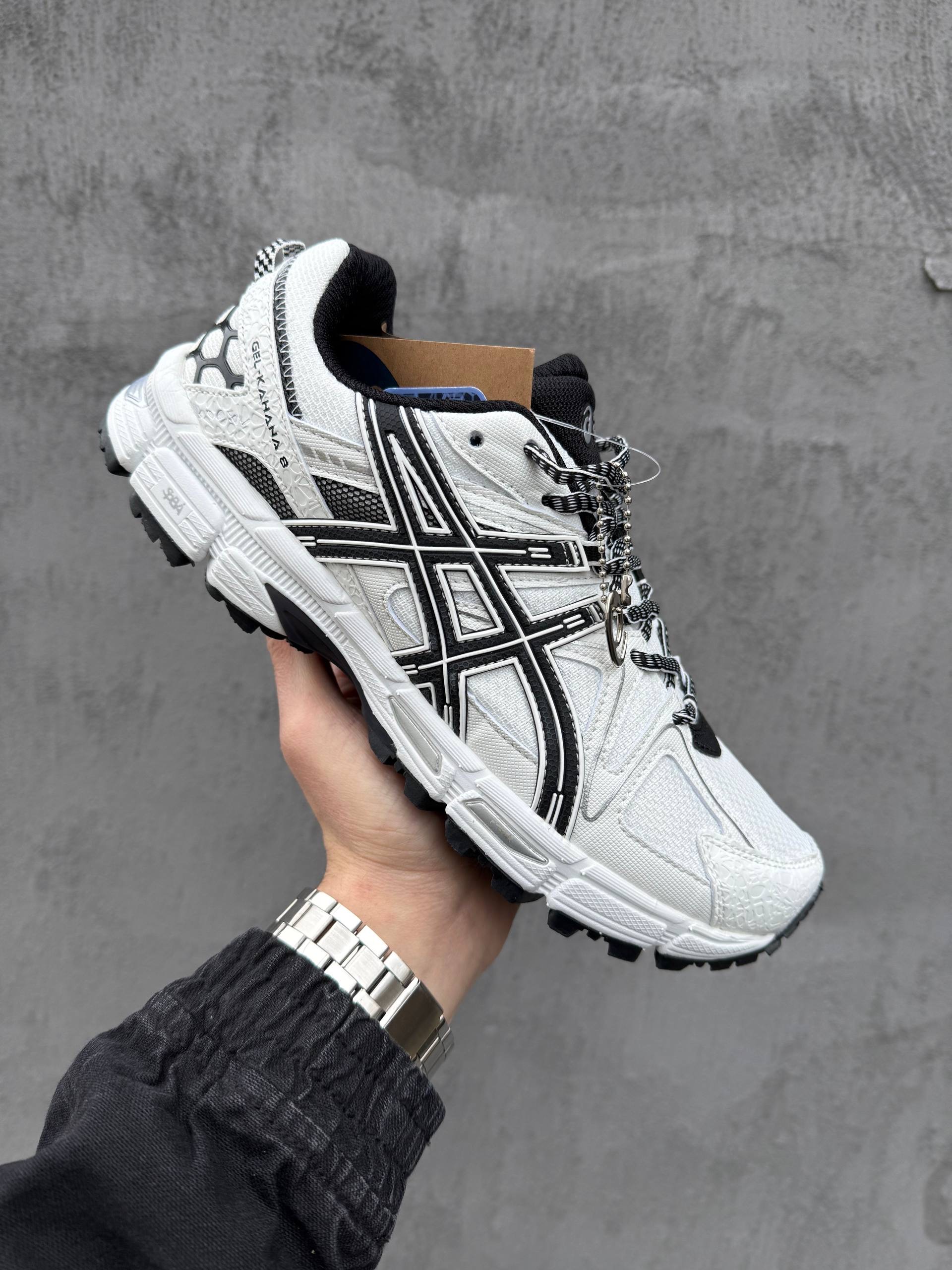 Asics Gel Kahana 8 White