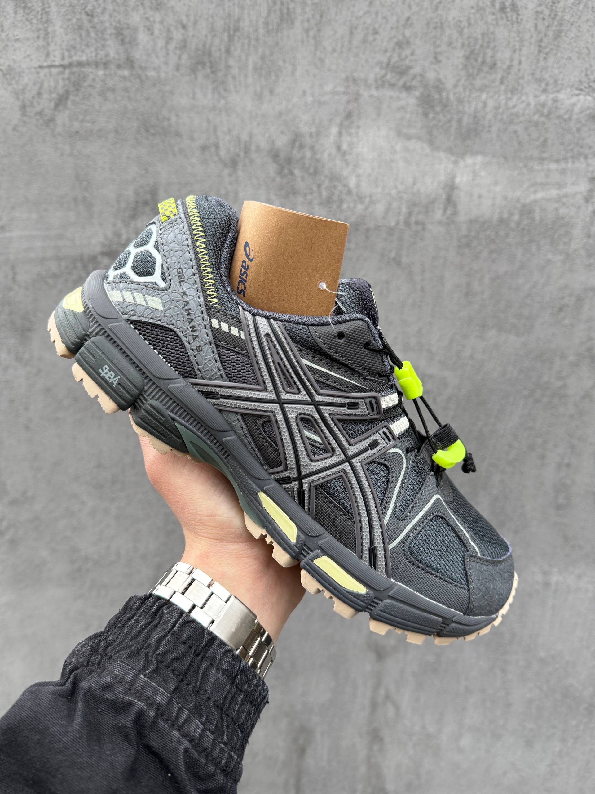 Asics Gel-Kahana 8 Dark Black/Green
