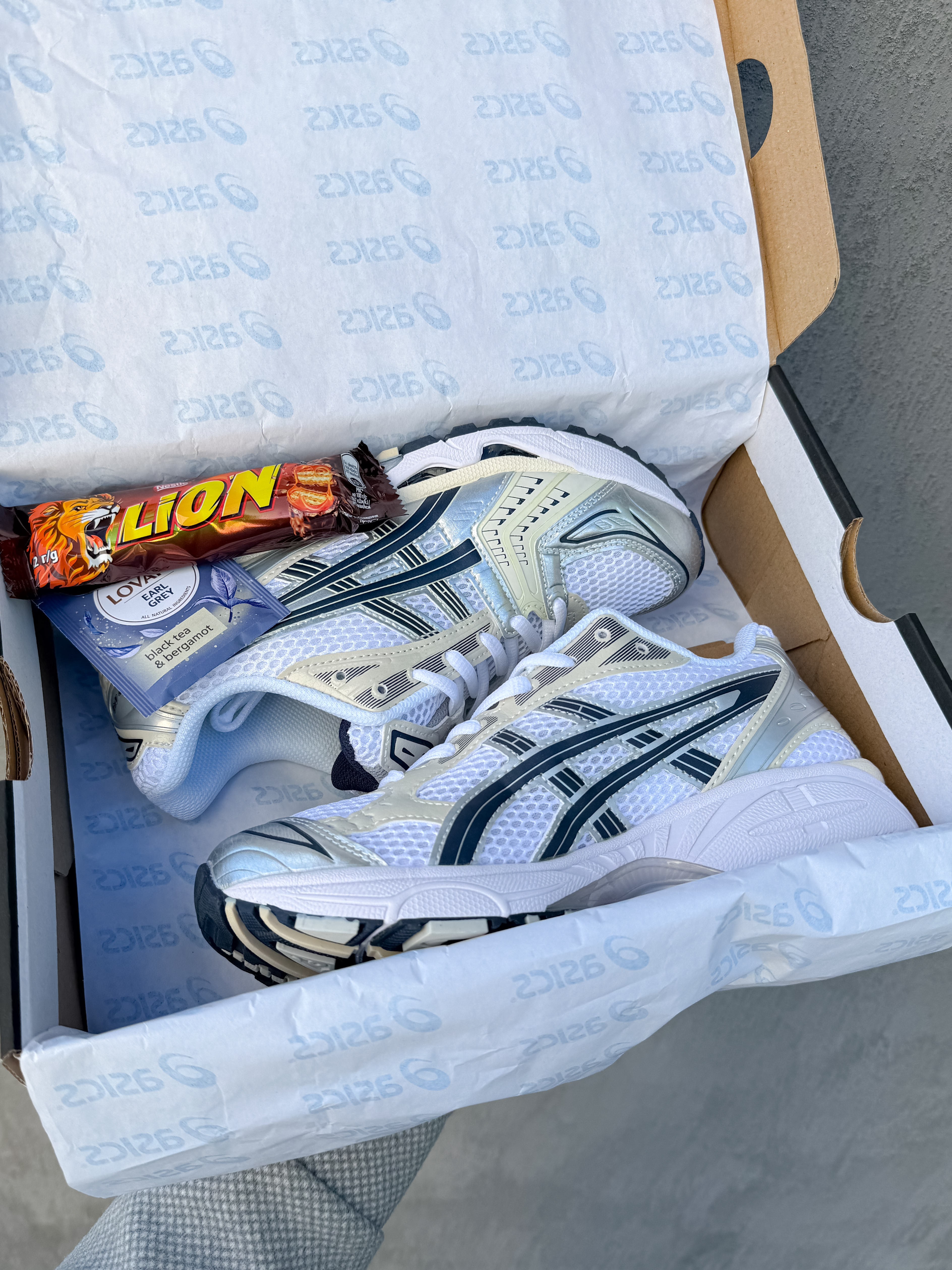 Asics Gel-Kayano 14 White Midnight