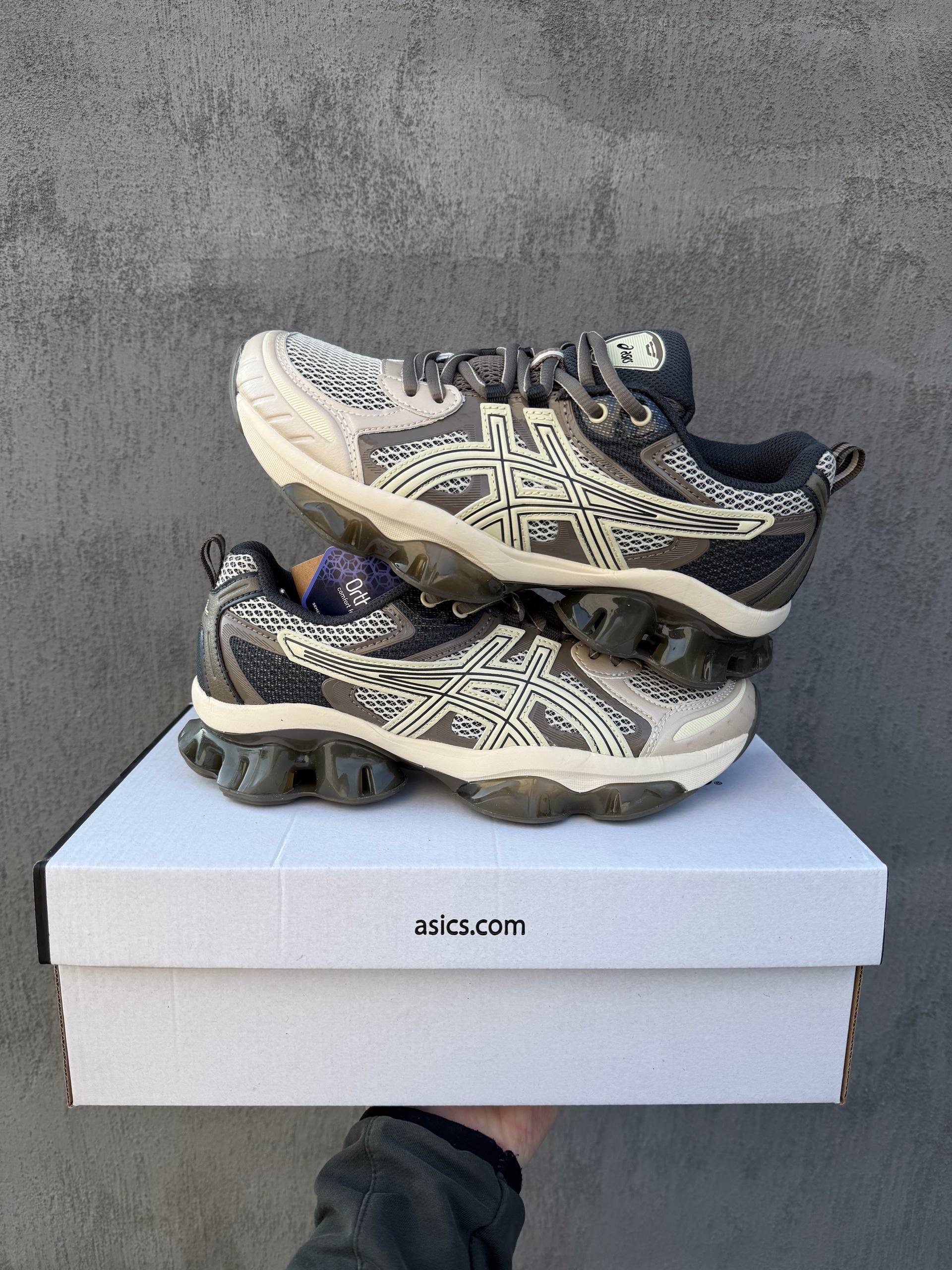 Asics Gel-Quantum Kinetic Birch Dark Taupe