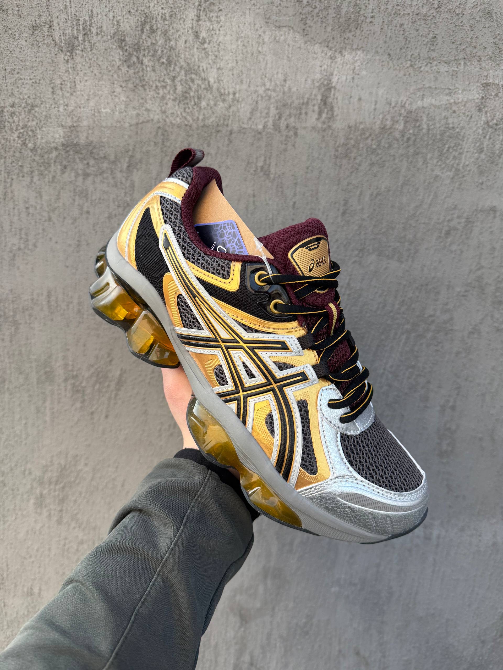 Asics Gel-Quantum Kinetic Red/Gold