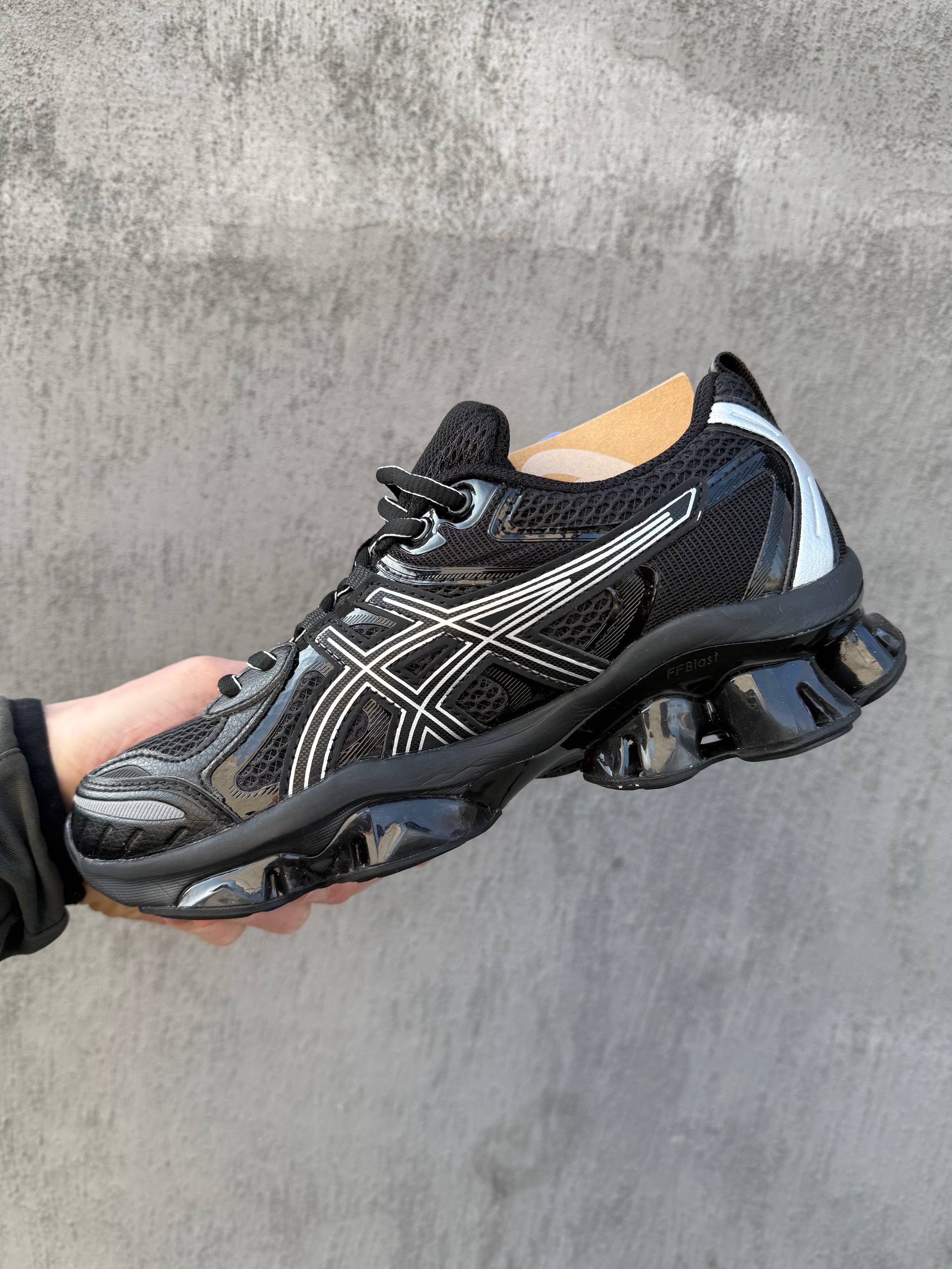 Asics Gel-Quantum Kinetic Triple Black