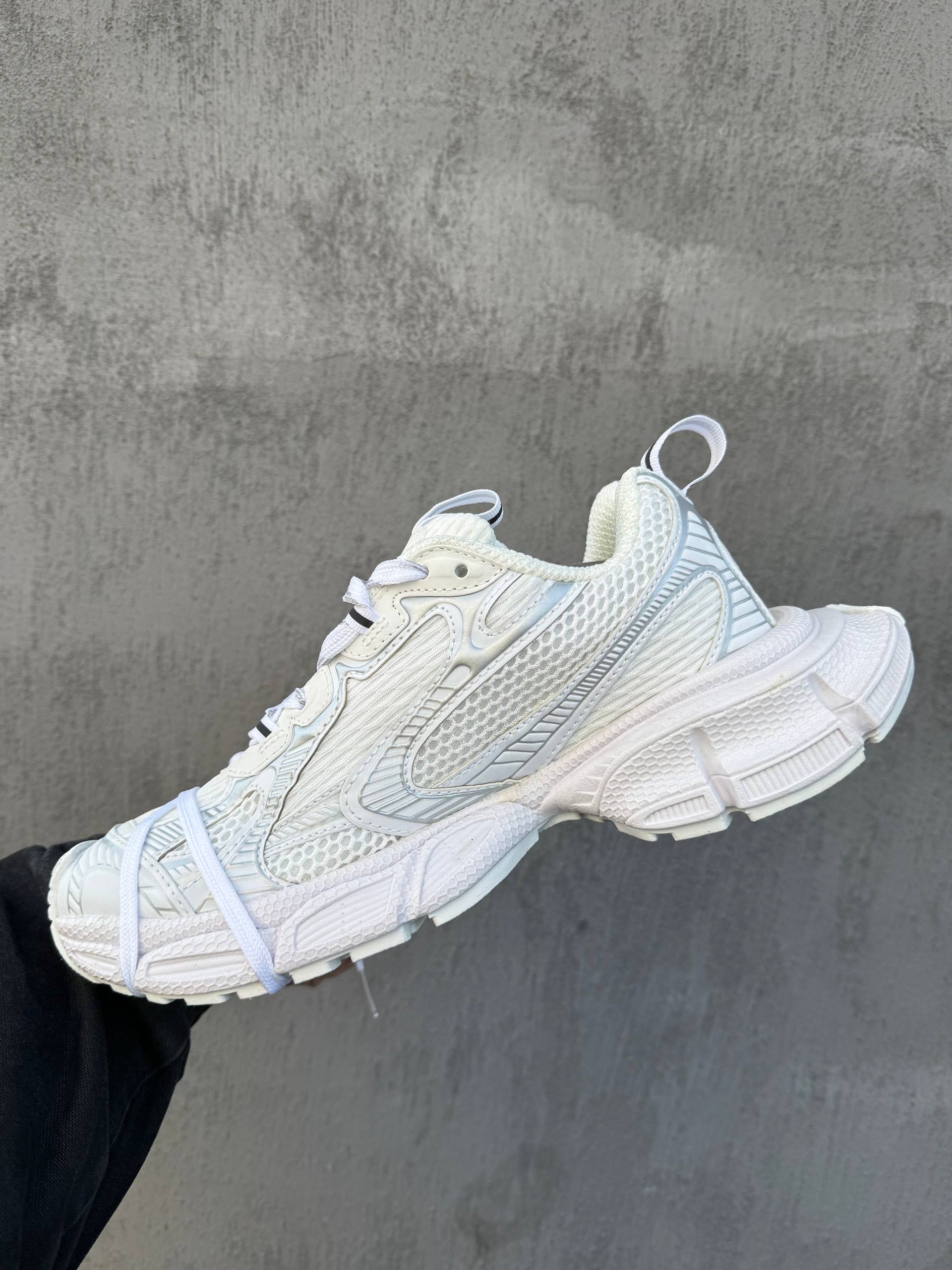Balenciaga 3XL White