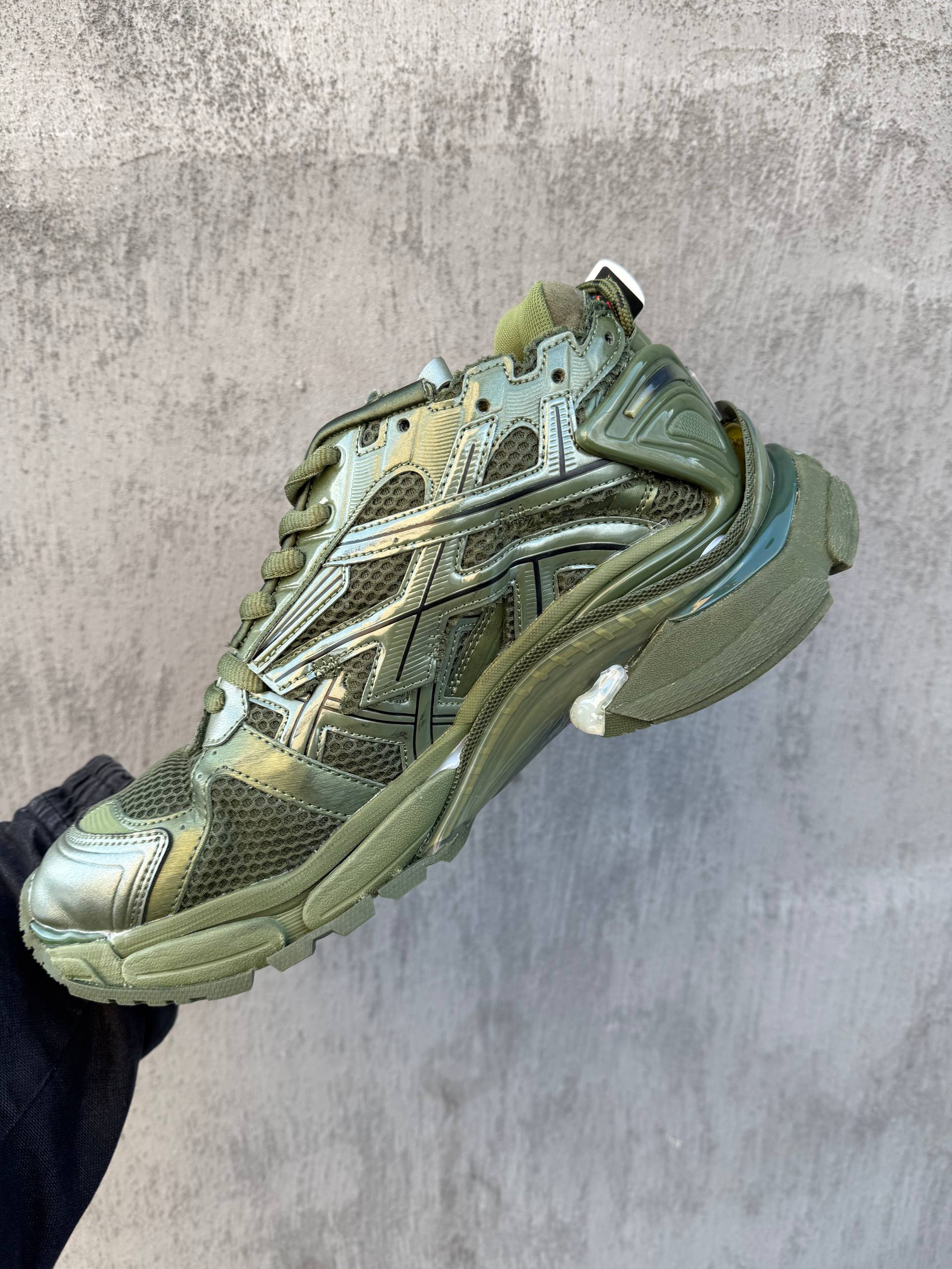 Balenciaga Runner Green