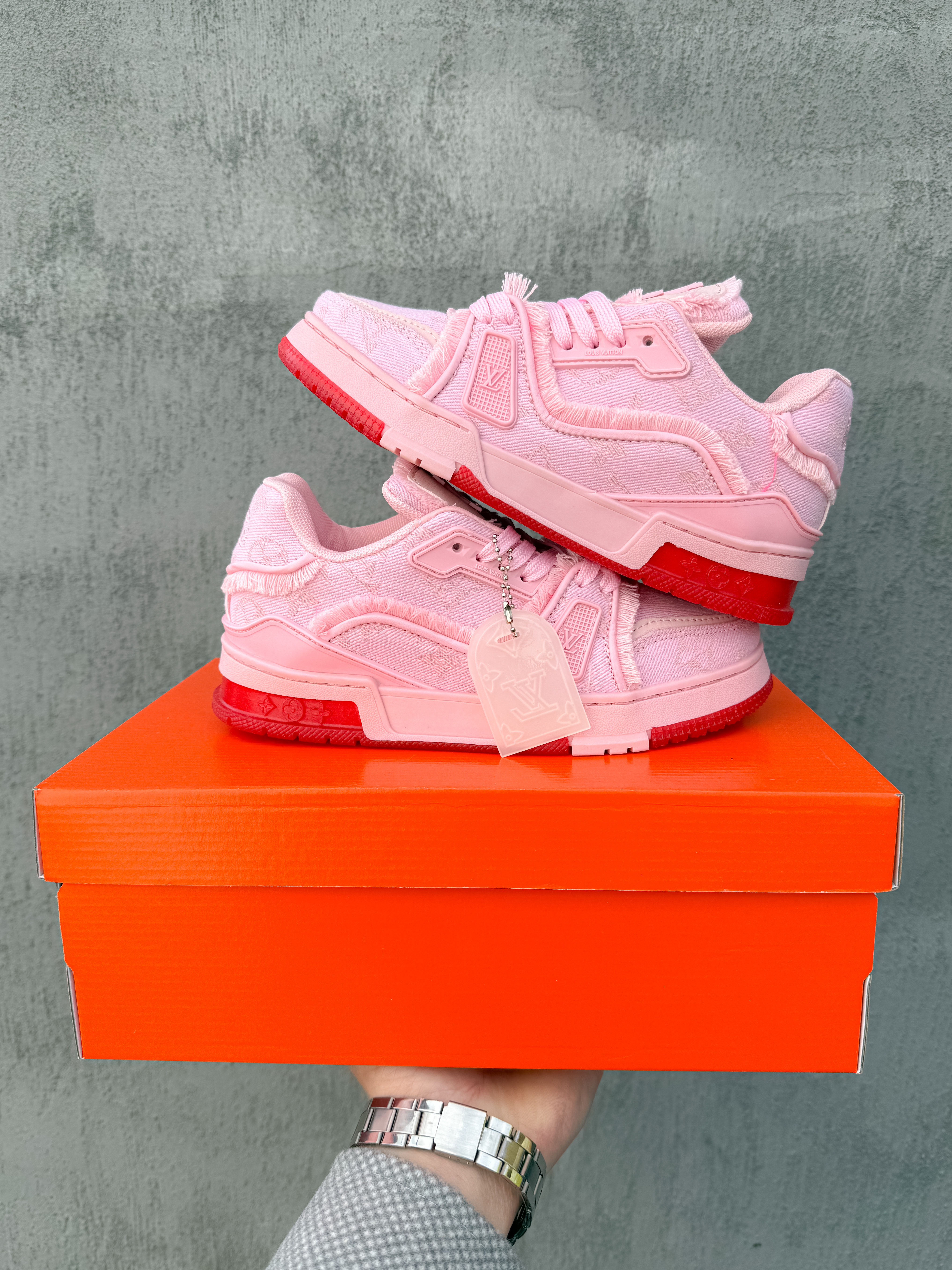 Louis Vuitton Trainer Triple Pink