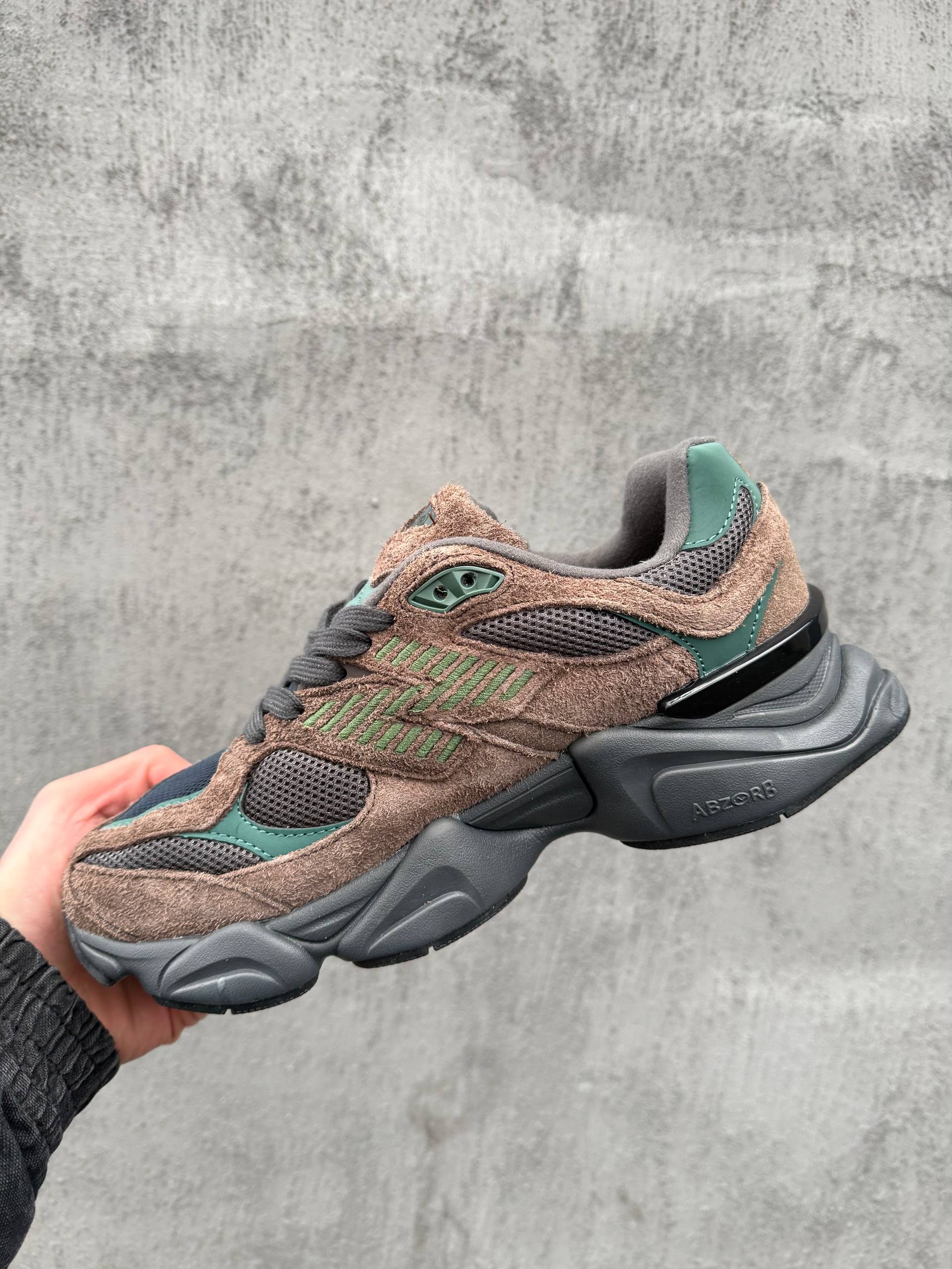 New Balance 9060 Beef & Broccoli
