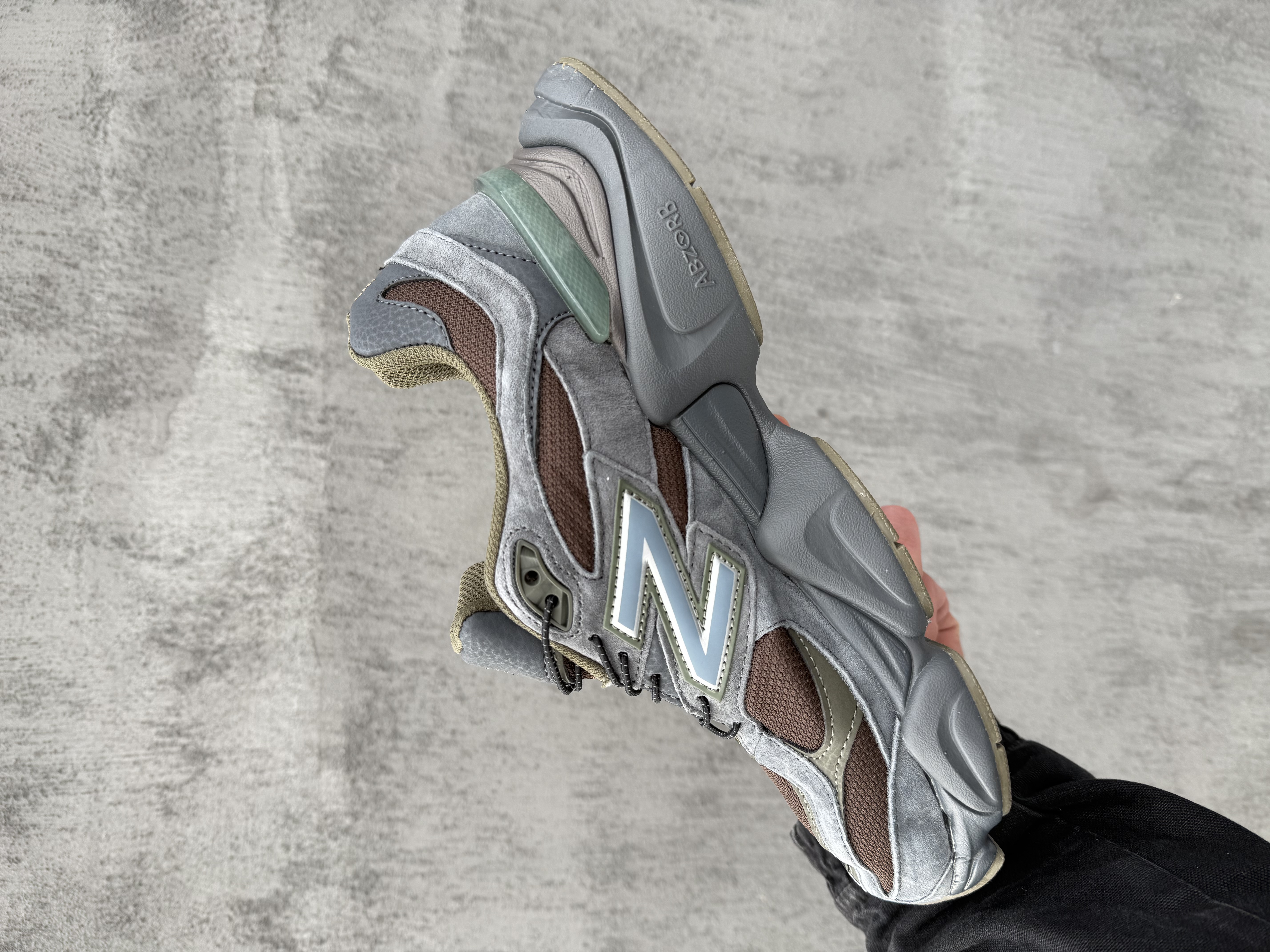 New Balance 9060 «Truffle Magnet»
