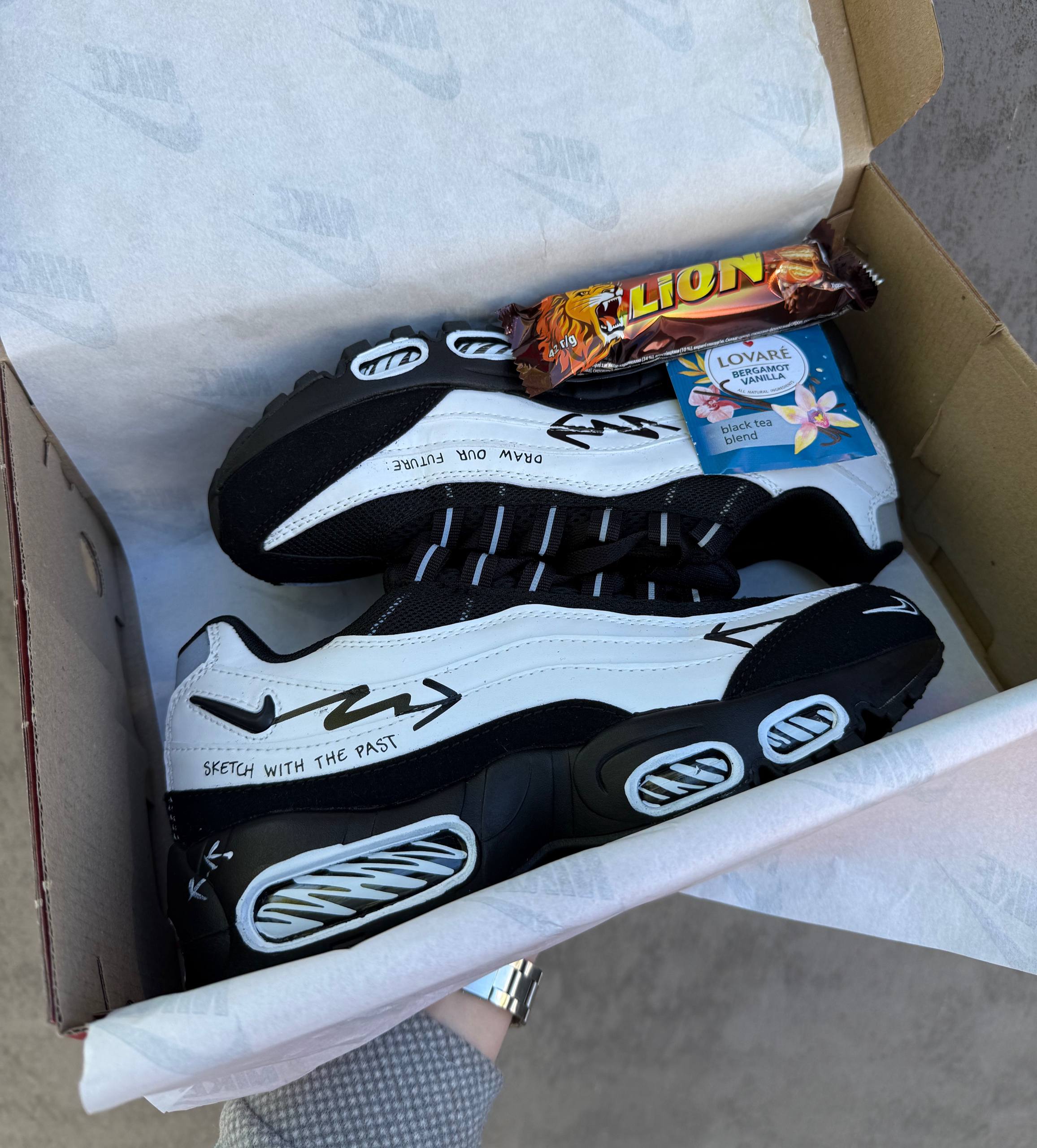 Nike Air Max 95 «Sketch With The Past»
