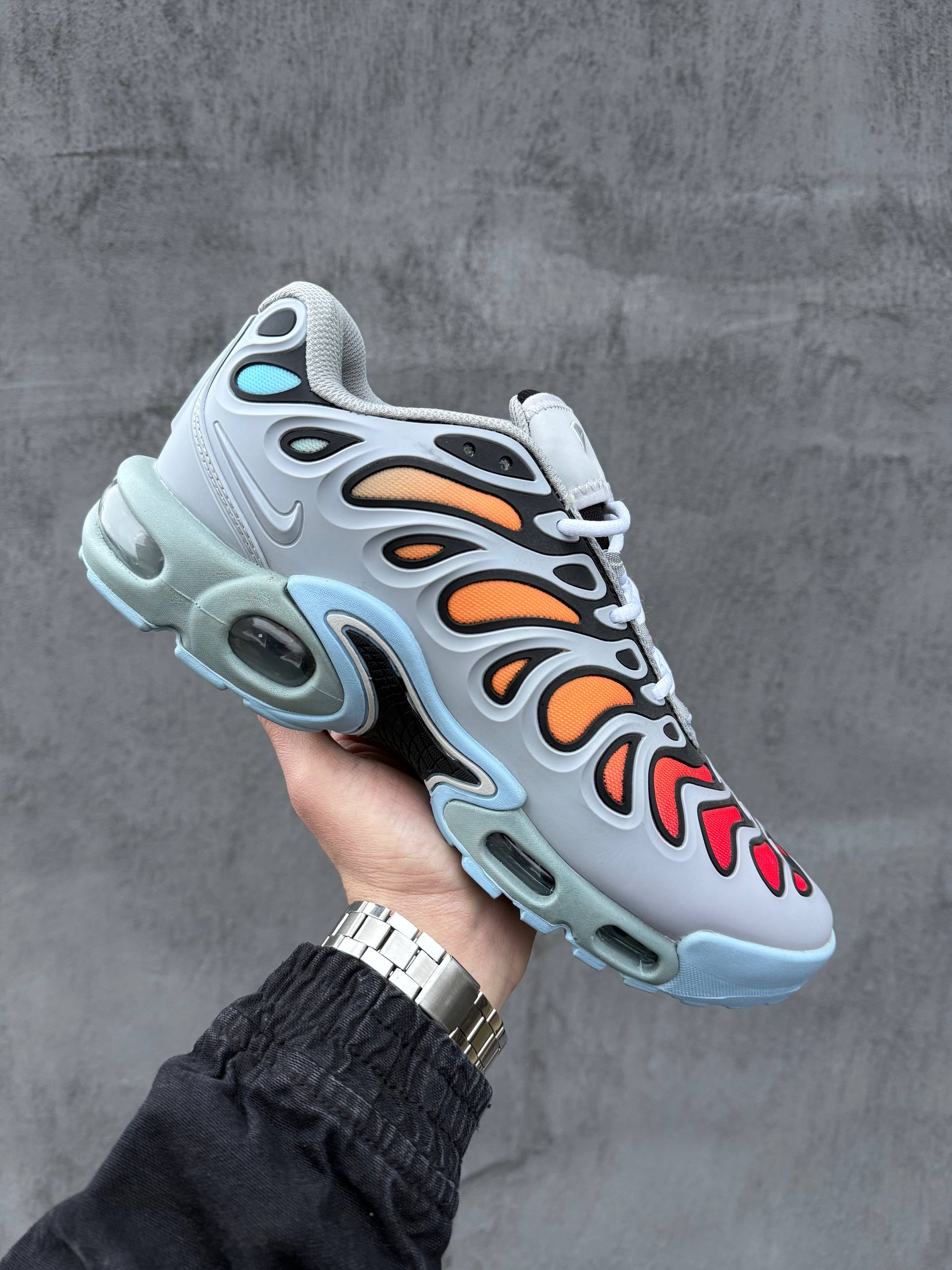 Nike Air Max Plus Drift Grey