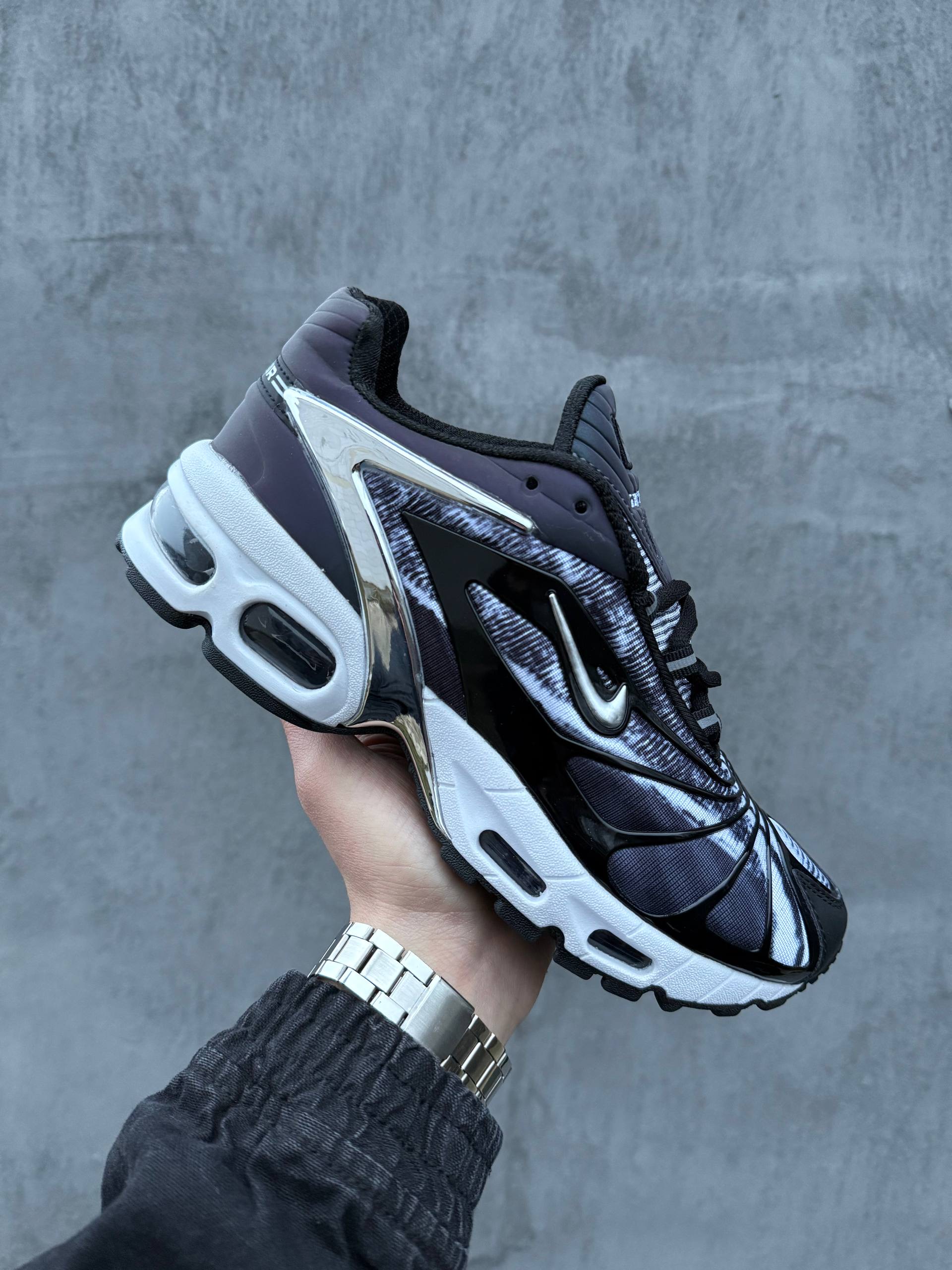 Nike Air Max Skepta Black/White