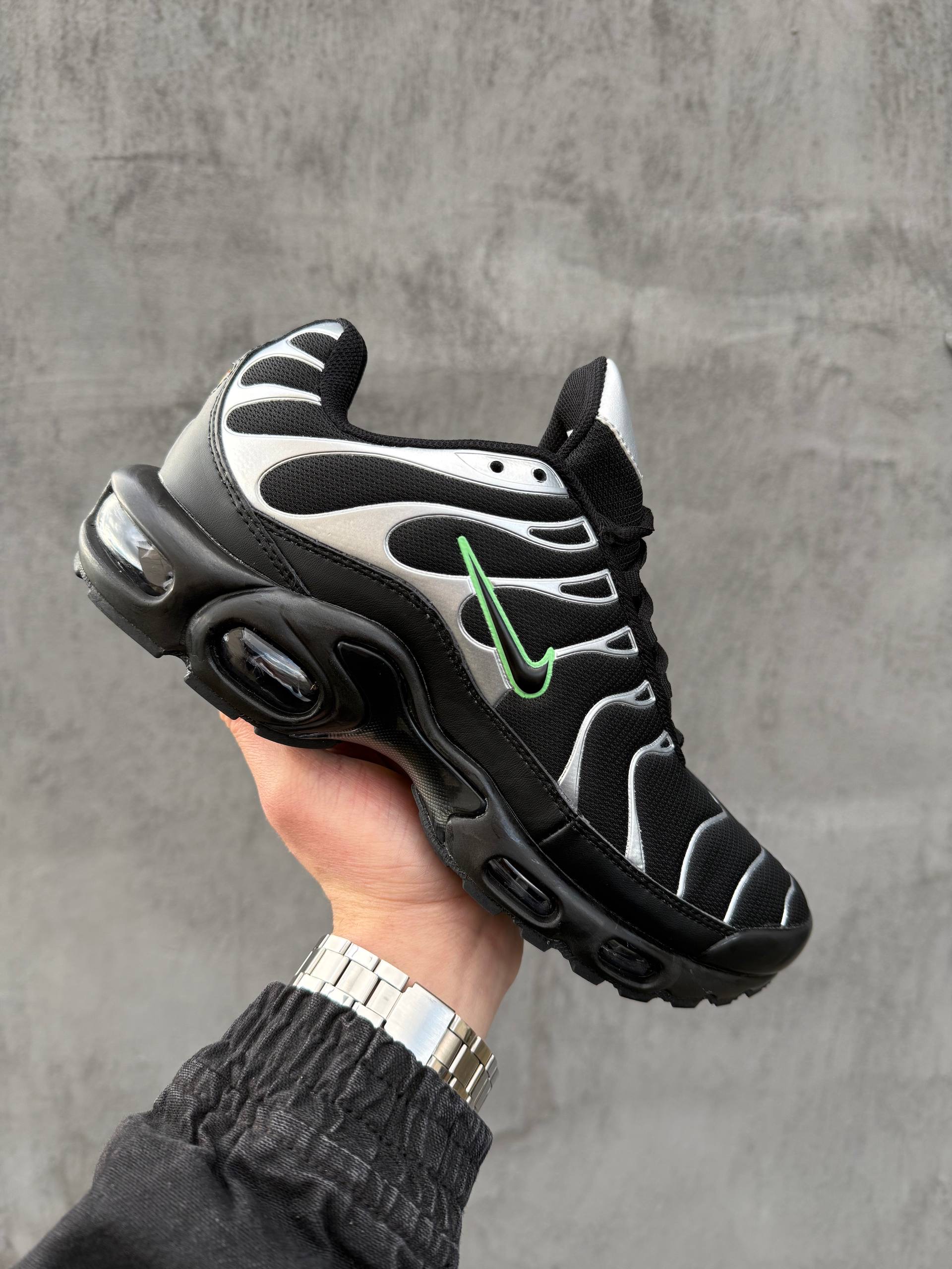 Nike Air Max TN Plus Black/Green