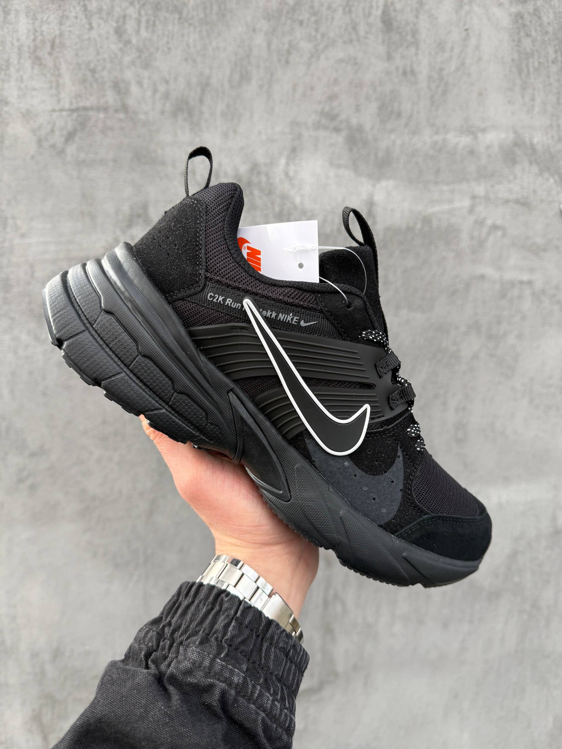 Nike Runtekk Black