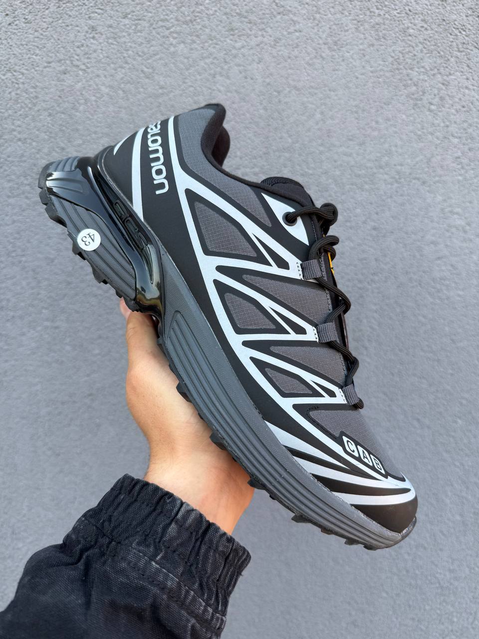 Salomon 8-CAB TX6 Gore-tex Grey White