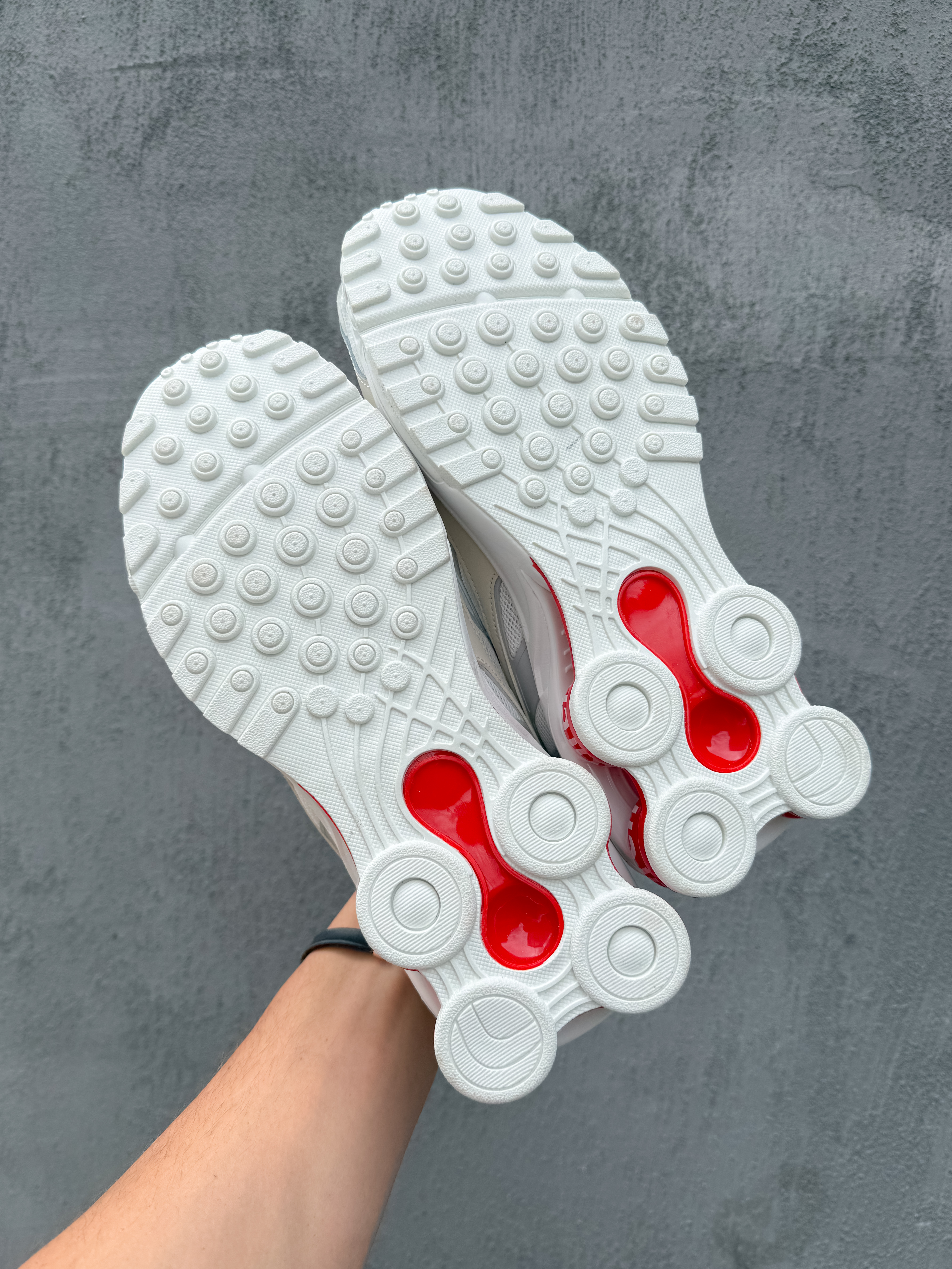 Supreme x Nike Shox Ride 2 SP White/Beige