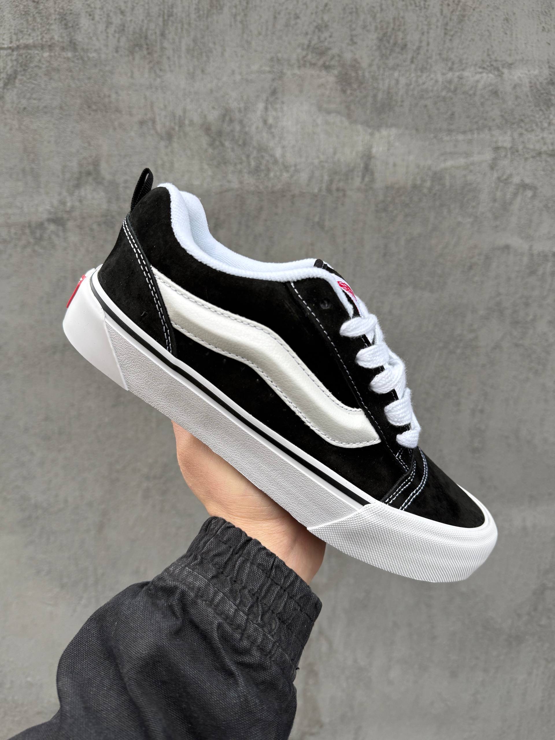 Vans KNU Skool Black/White